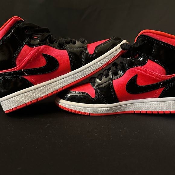 Nike shoes no box - Picture 4 of 9